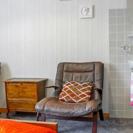 Dianthus-1 By Interhome *